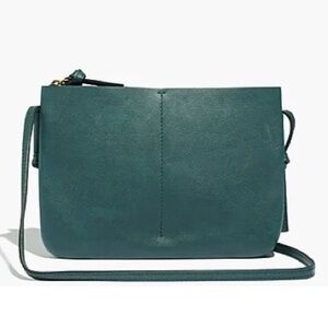 Madewell NWT knotted leather crossbody bag